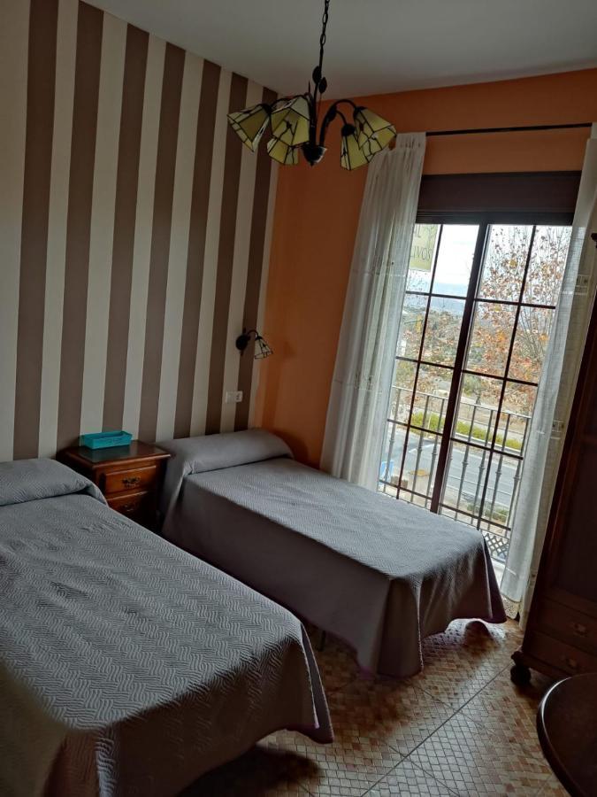 Hostal Monteolivos Cártama Esterno foto