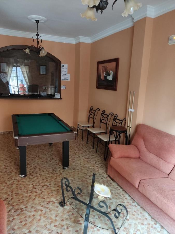 Hostal Monteolivos Cártama Esterno foto